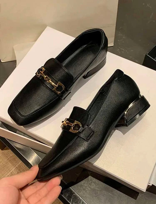 Amiroa - China Women Black Snaffle Decor Flats, Fashionable Square Toe Flat Loafers (check size chart in media)