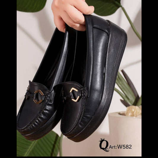 أحذية سليب أون سوبريم - أحذية نسائية مريحة للغاية سهلة الارتداء | أزياء كيو إم آر