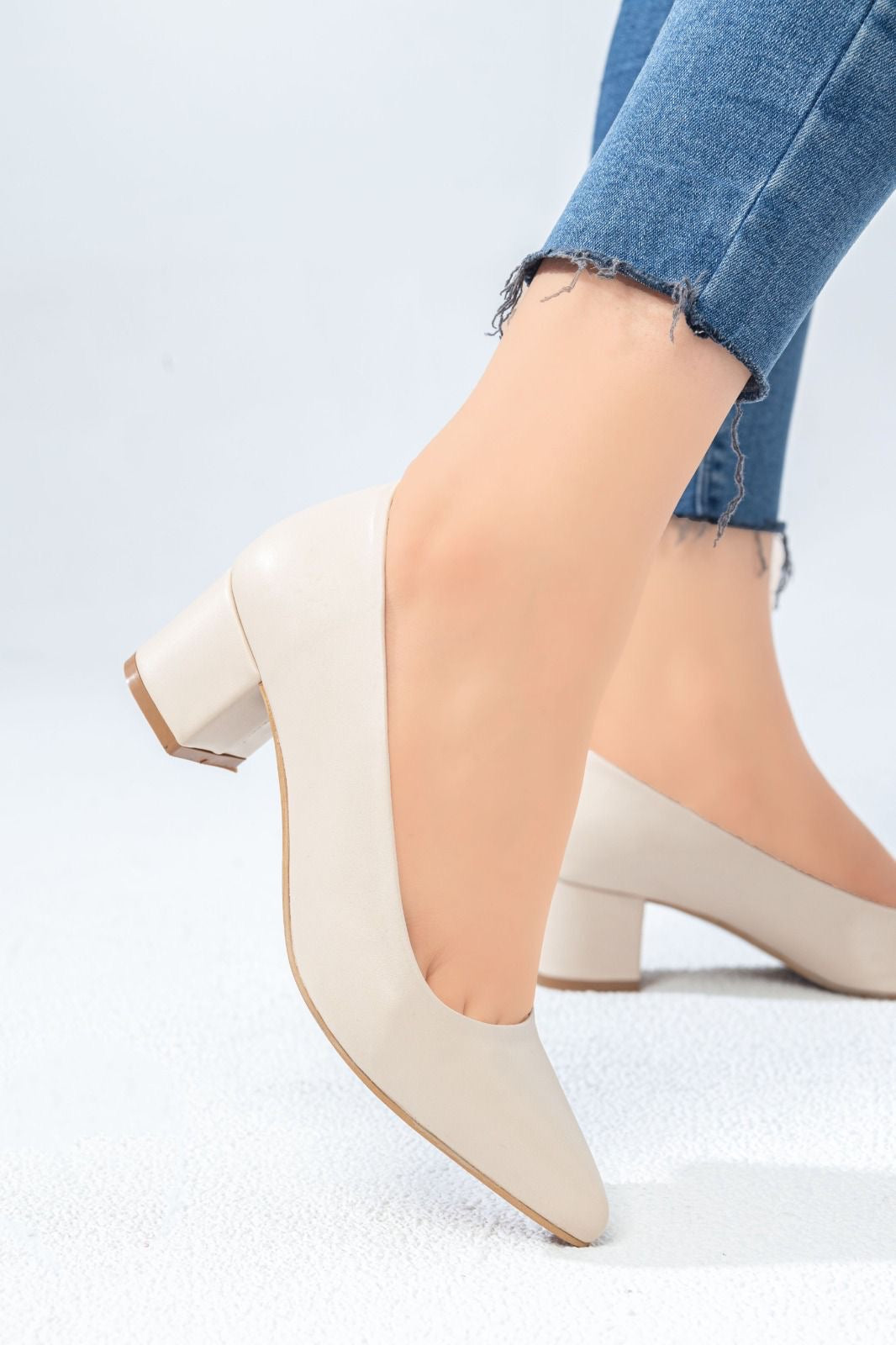 Classic Elegance (3 CM)