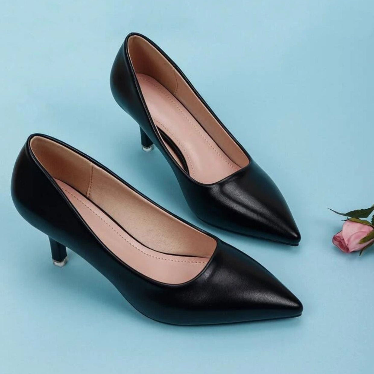 أحذية سانت كورت النسائية ذات الكعب العالي الأسود 6.5 سم | أزياء كيو إم آر