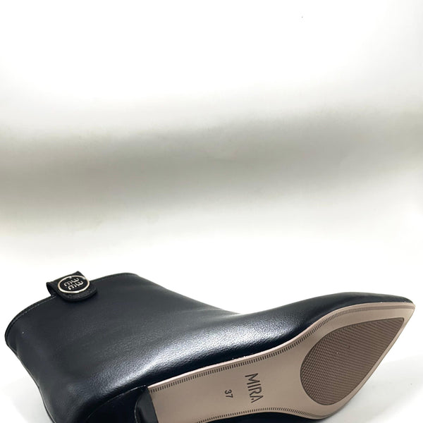 Mira Formal Boot