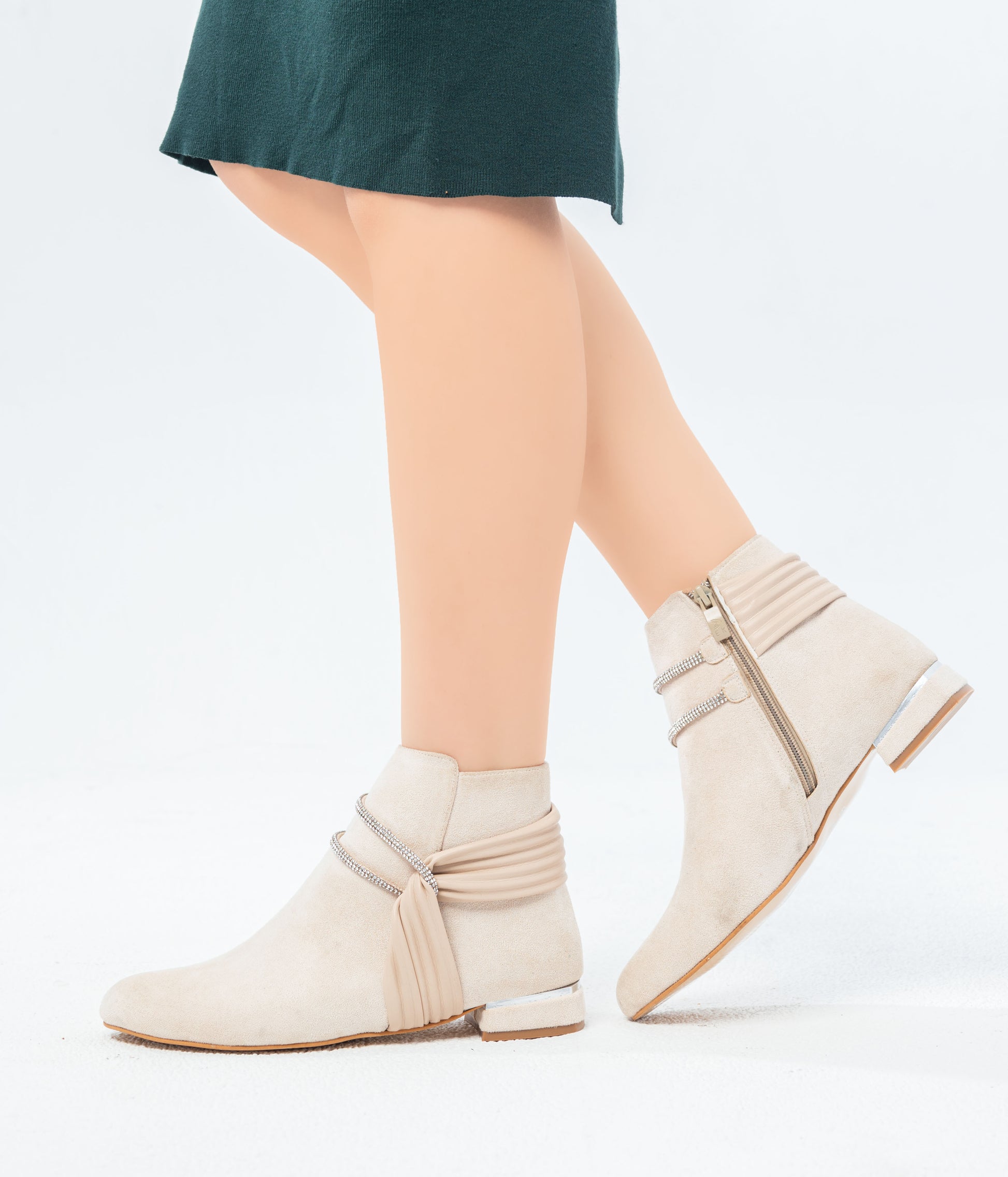 Bold boot