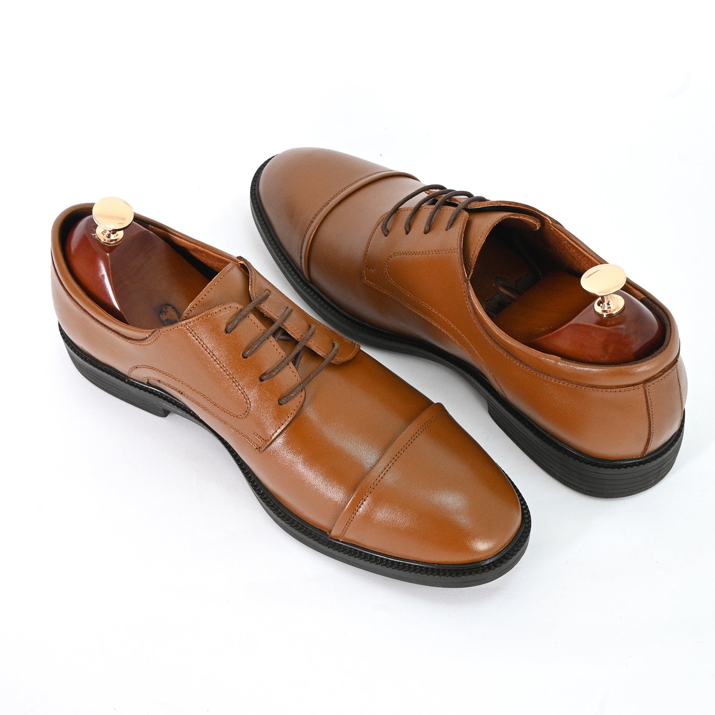 أزياء كيو إم آر الكلاسيكية الفاخرة