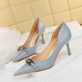  Dusty Blue / grey