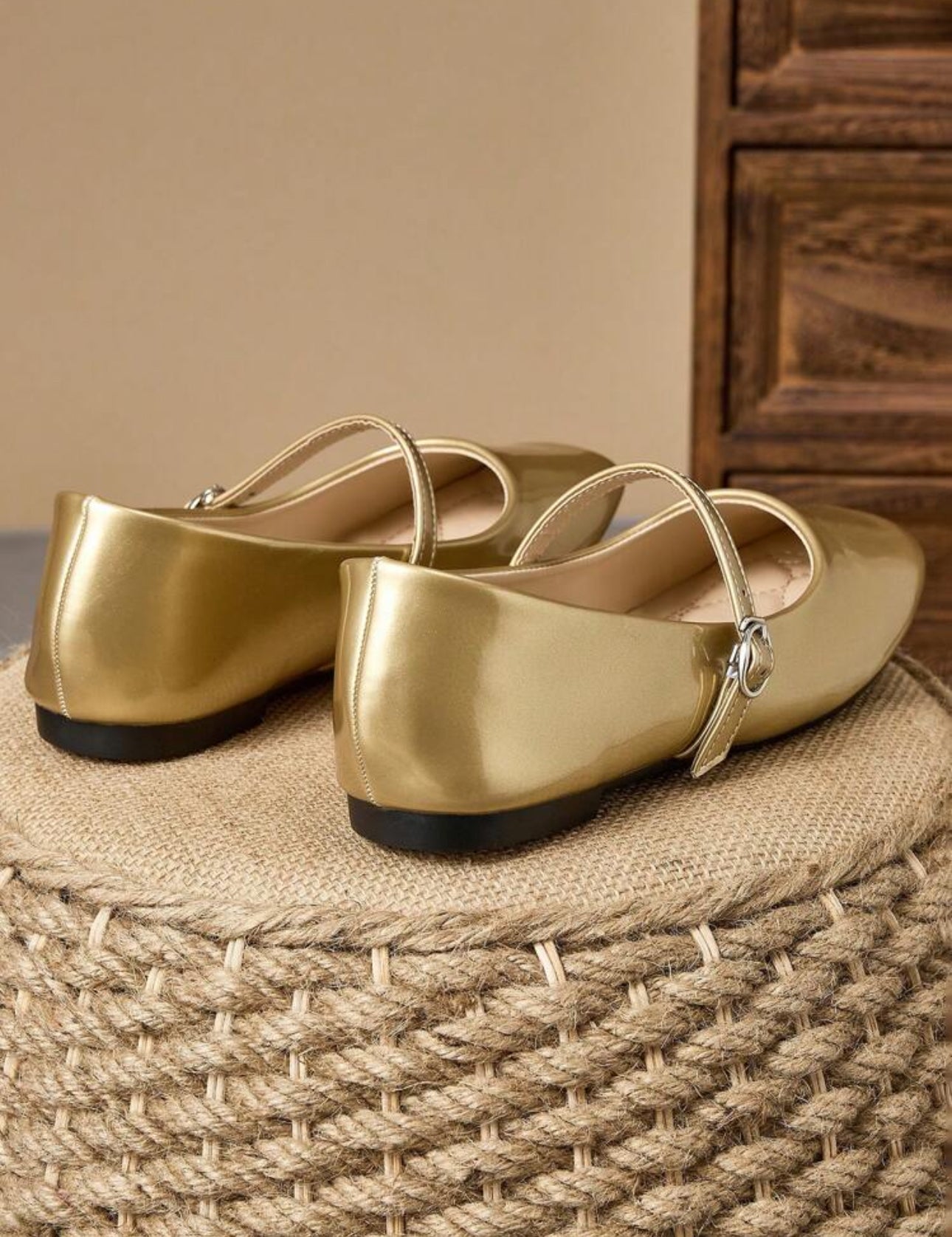 Golden Cinderella