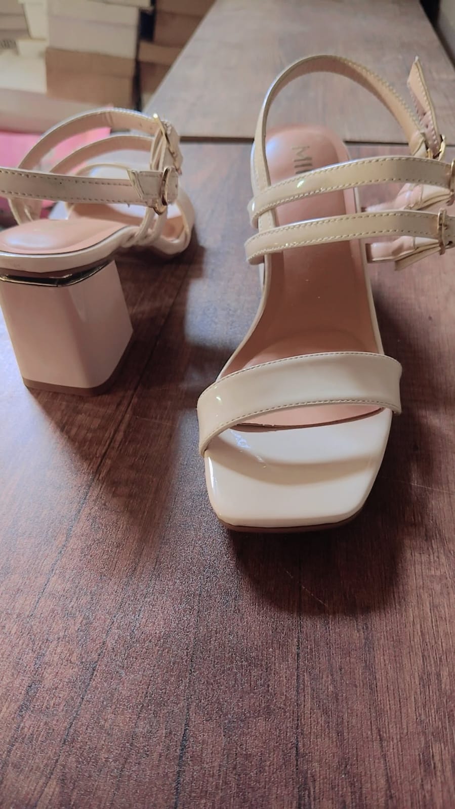 Mira Patent Leather - Qmr Fashion