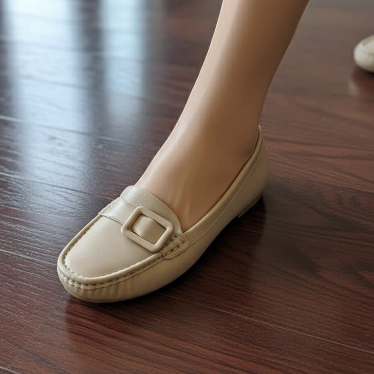 Creamy Buckle Slip-On Shoes – Elegant Women’s Flats with Buckle Detail | QMR Fashion