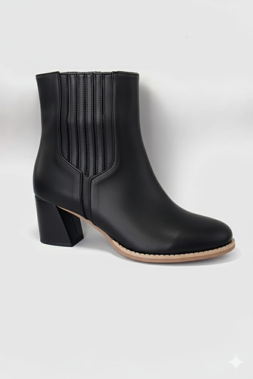 Mira Chelsea Boot