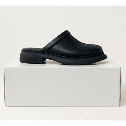 Urban Slip - On Shoes – Modern Women’s Flats for Everyday Comfort | QMR Fashion - Qmr Fashion